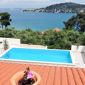 Holiday Zdenko Ferienhaus